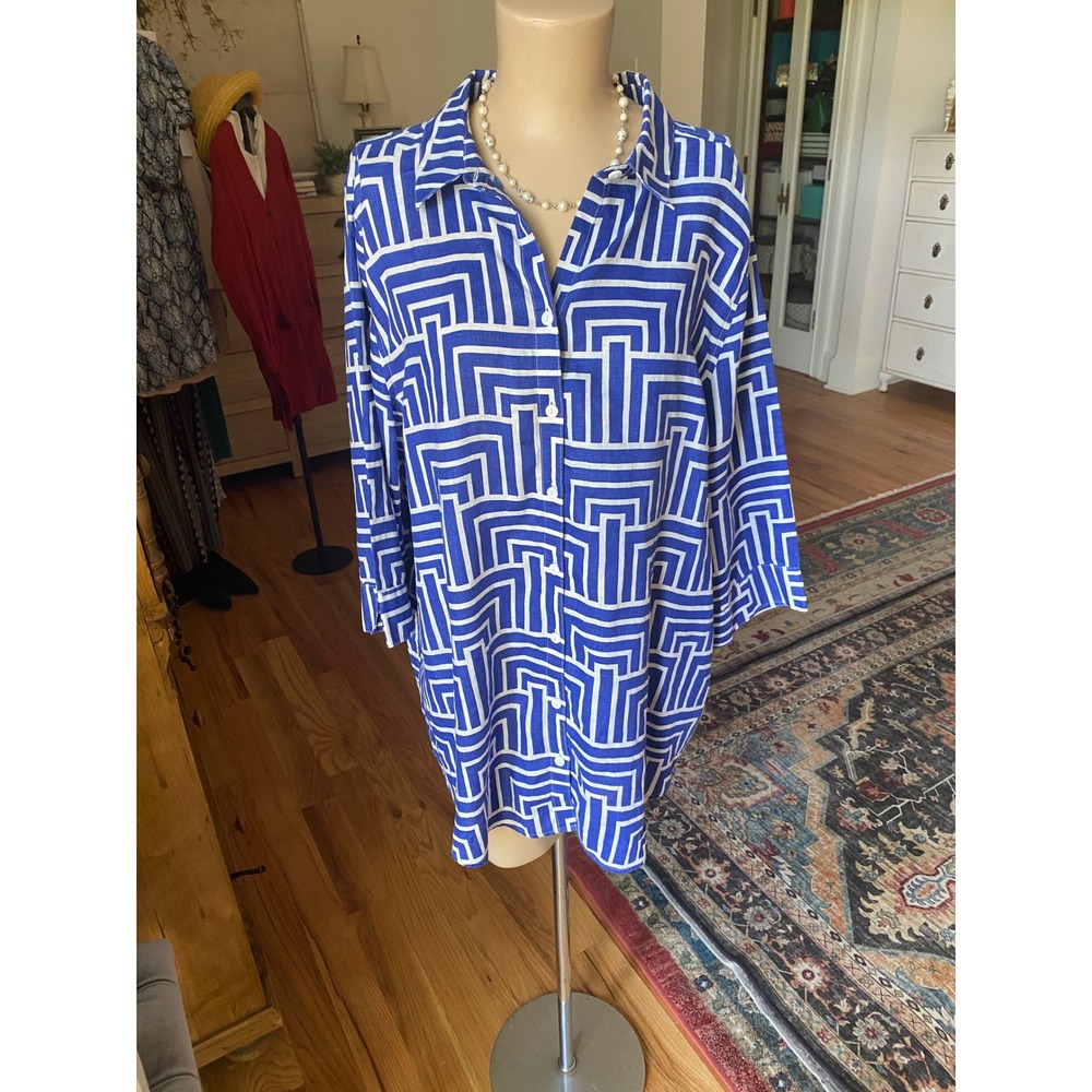 Chico's No-Iron Blue White Geometric Greek Key Shirt Size 3 XL